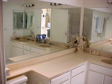 a-bath.jpg (28163 bytes)